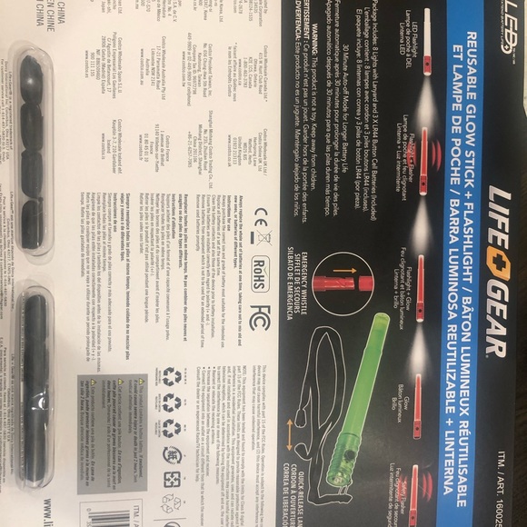 Life Gear Reusable Glow Stick Flashlight - Picture 3 of 3